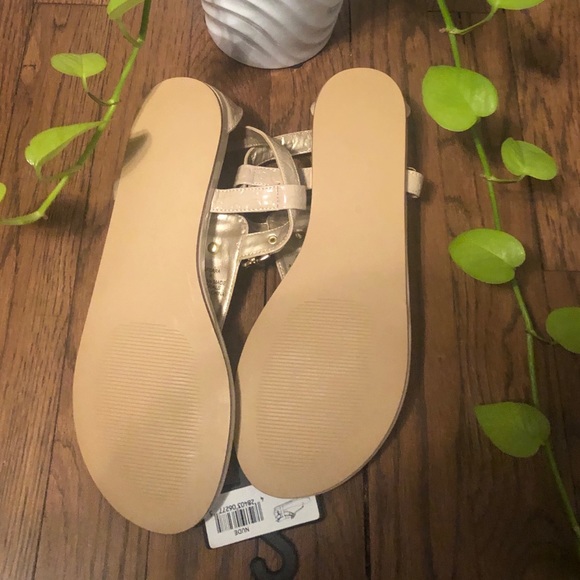 Sandals - Picture 2 of 2